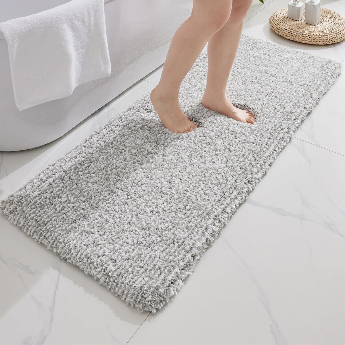 Disolla Gray Bathroom Rugs 17x24, Microfiber Non-Slip Plush Small Bath Mat