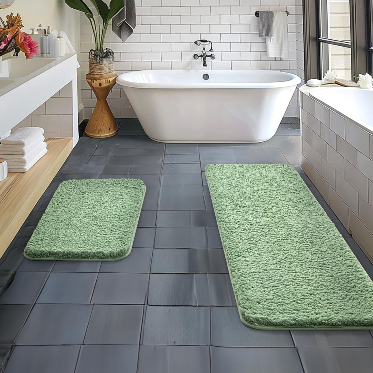 MIULEE Christmas Dark Green Bathroom Rugs Set 2 Piece Small Bath Mats 16x24