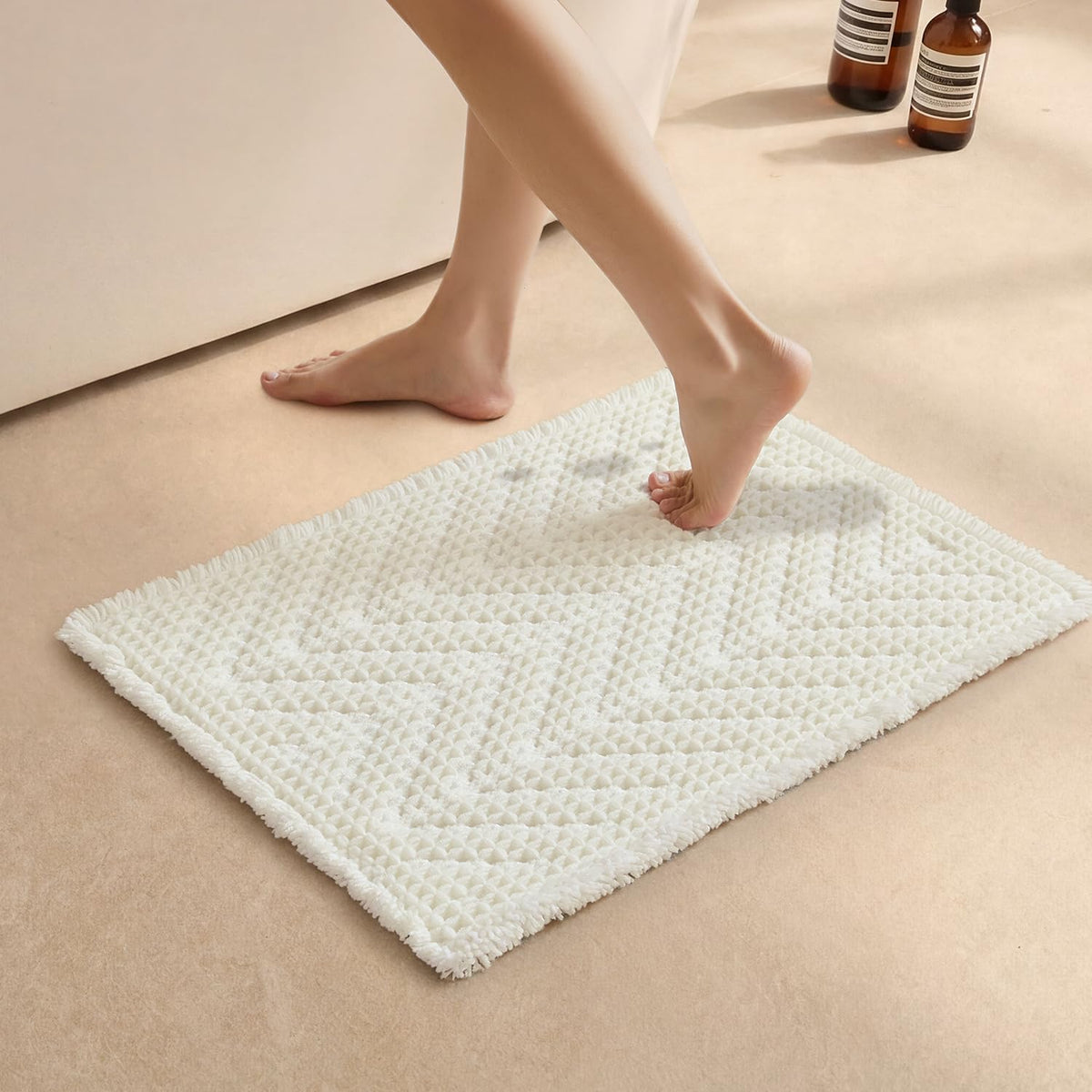 Sunfly Boho Herringbone Waffle Bath Mat, Ultra Soft Non-Slip Bathroom Rug - Super Absorbent & Quick Dry, Washable Bath Rug for Bathroom 16"x24" Taupe
