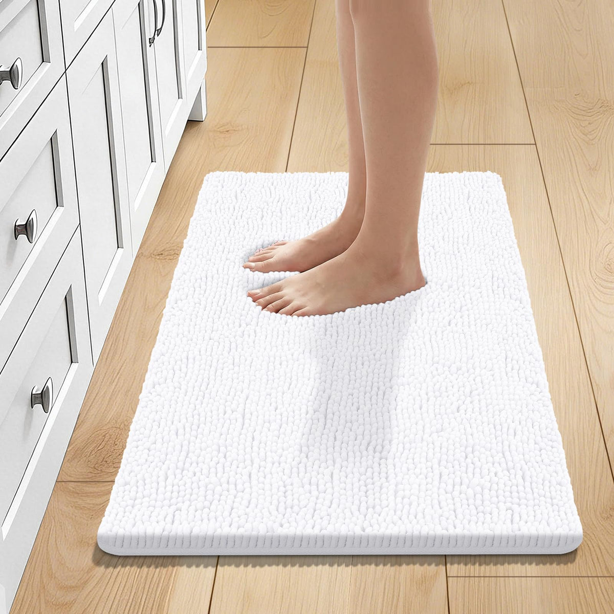 Bcoimo Small Bath Rug Mat,24x17 Extra Soft Chenille Lavender Bathroom Mats