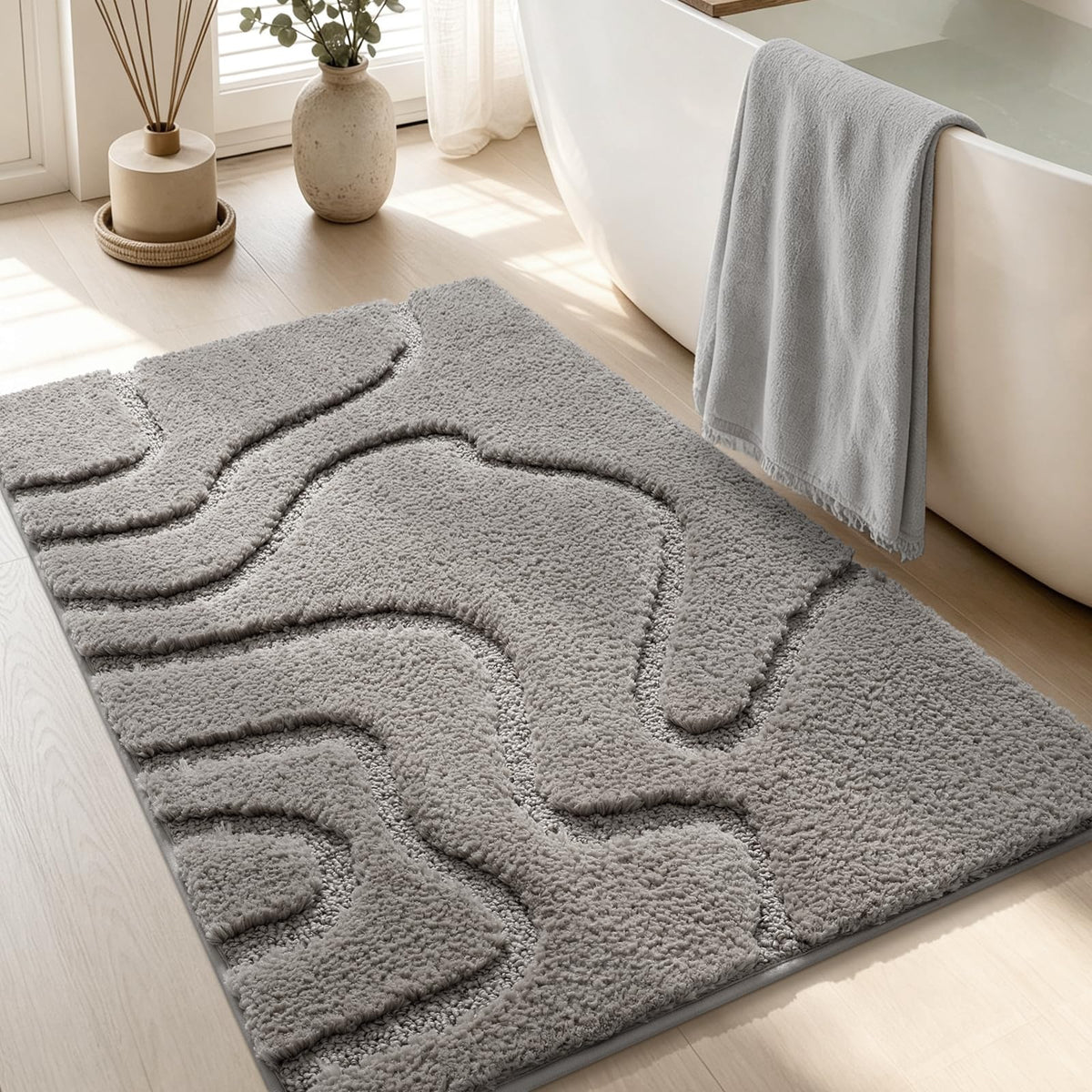 YIHOUSE Soft Bathroom Rugs 24" x 36", Non-Slip Absorbent Bath Mat, Beige