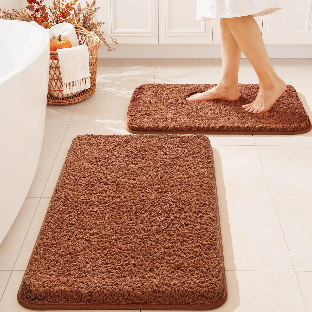 MIULEE Christmas Dark Green Bathroom Rugs Set 2 Piece Small Bath Mats 16x24