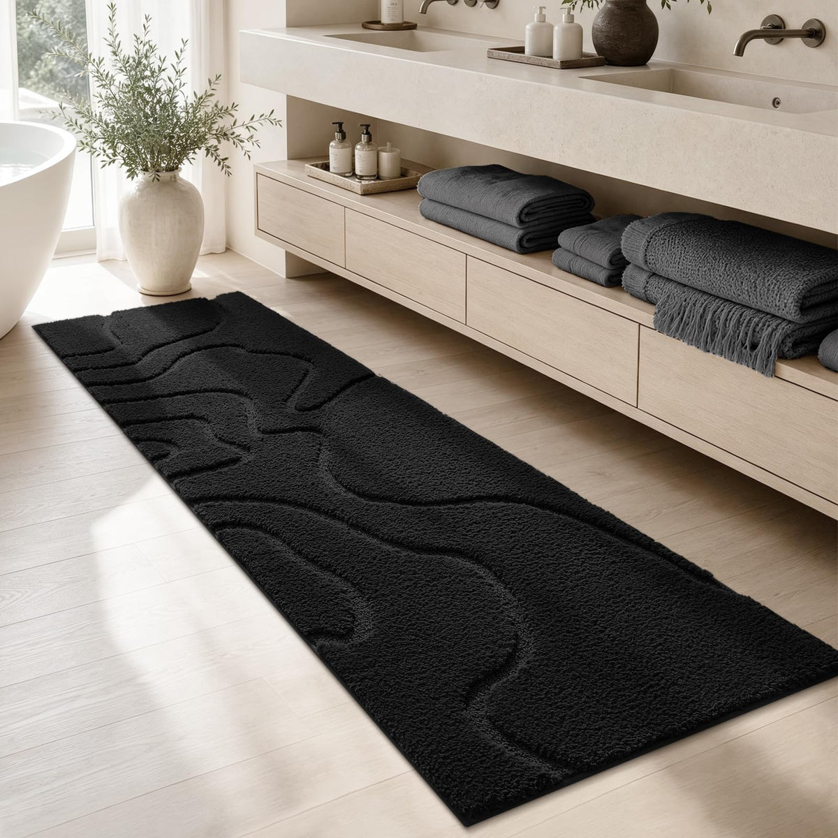 YIHOUSE Soft Bathroom Rugs 24" x 36", Non-Slip Absorbent Bath Mat, Beige