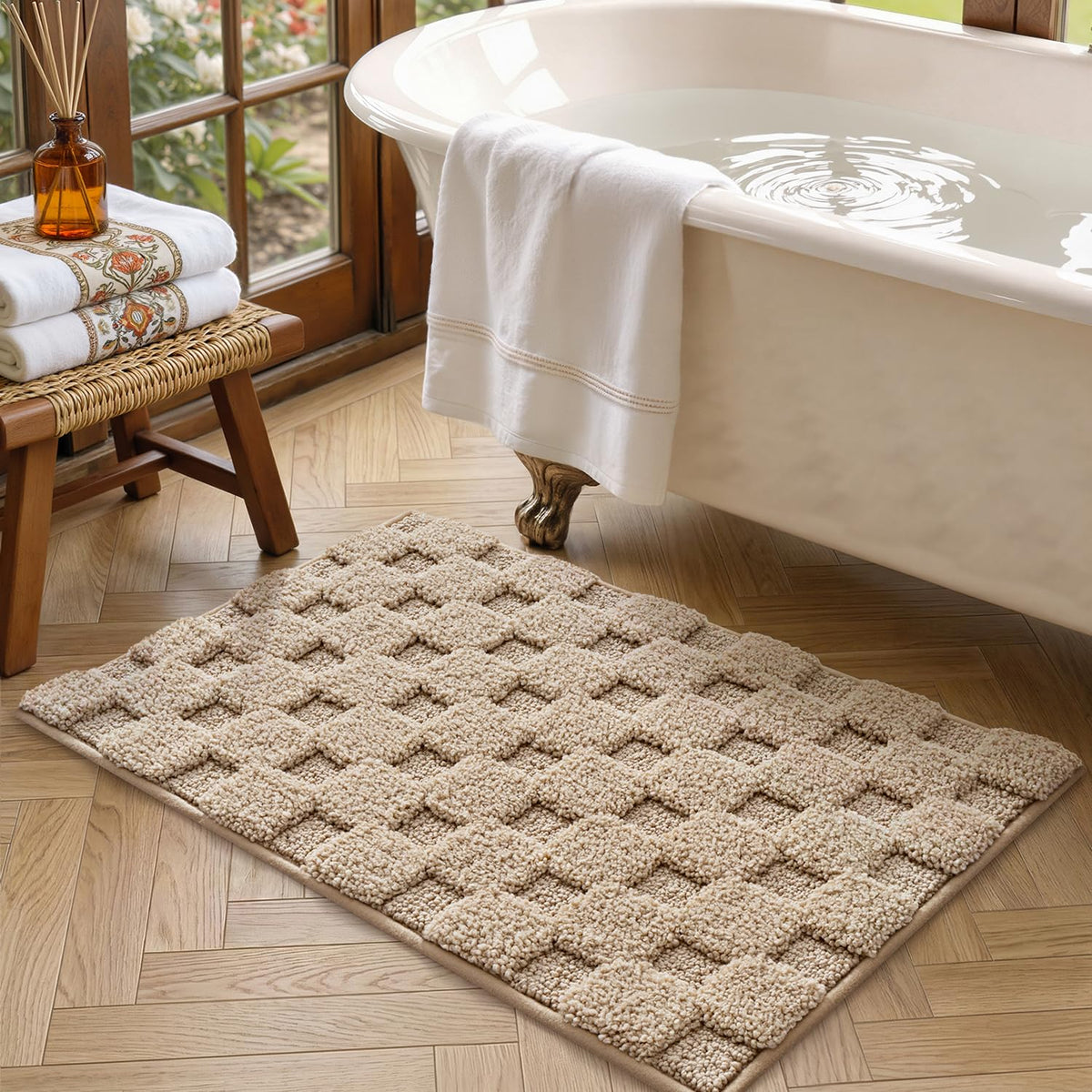 LUMI Non Slip Checkered Bathroom Rugs, Absorbent Waffle Mat, Cream, 20x32