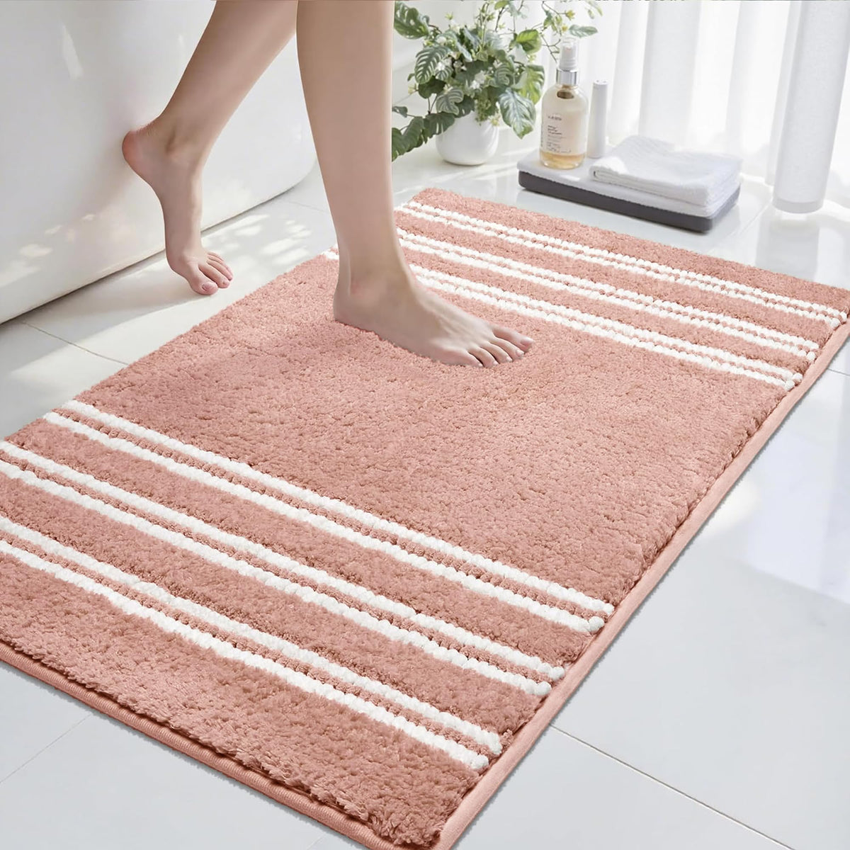 Bathroom Rugs Non Slip Washable 32x20, Ultra Soft Super Absorbent Bath Rugs for Bathroom Floor, Shaggy Chenille Bath Rug, Microfiber Plush Quick Dry Bath Mat for Bathtub, Sink and Shower, Beige