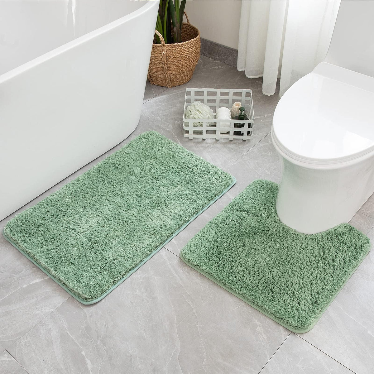 MIULEE Christmas Dark Green Bathroom Rugs Set 2 Piece Small Bath Mats 16x24