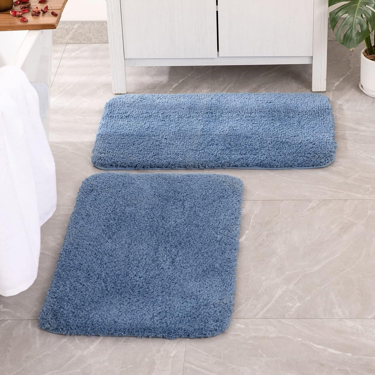 MIULEE Christmas Dark Green Bathroom Rugs Set 2 Piece Small Bath Mats 16x24