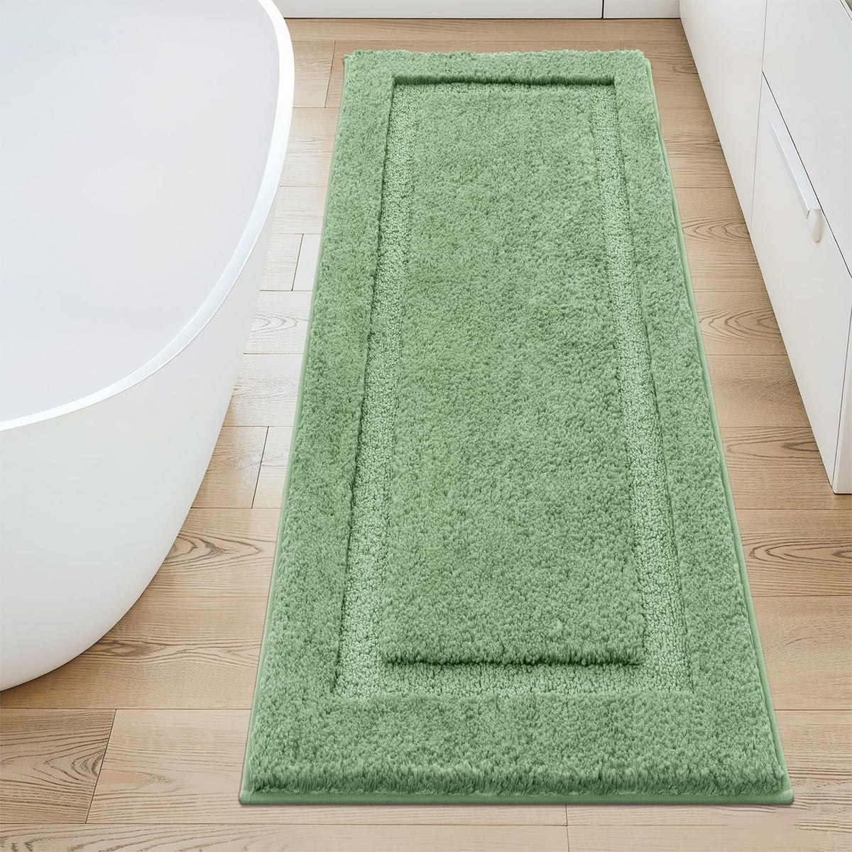 SHACOS Extra Soft Large Long Bathroom Runner Rug 60x24, White