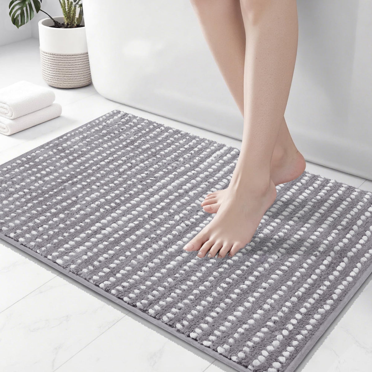 Bathroom Rugs 24'' x 17'', Extra Soft & Super Absorbent Bath Rugs Mat Non Slip Machine Washable, Quick Dry Bath Mats, Shaggy Microfiber Chenille Bath Rug for Bathroom Floor, Tub and Shower, Beige