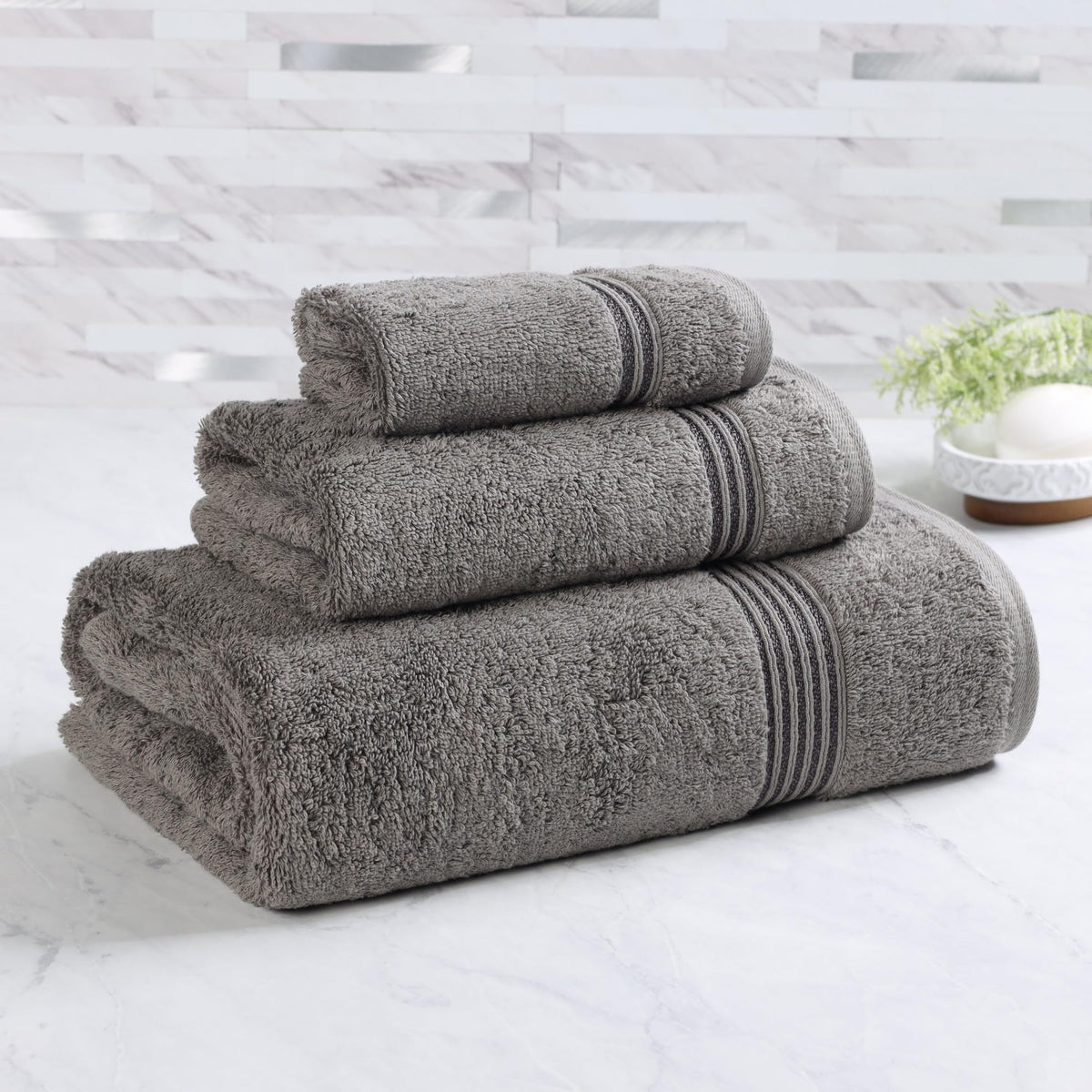 Superior Egyptian Cotton 6-Piece Towel Set, Bathroom Essentials, Towels For Bathroom, Apartment, Airbnb, Guest Bath, Face, Hand, Bath Towels, Washcloths, Absorbent, Fast Drying, Sage