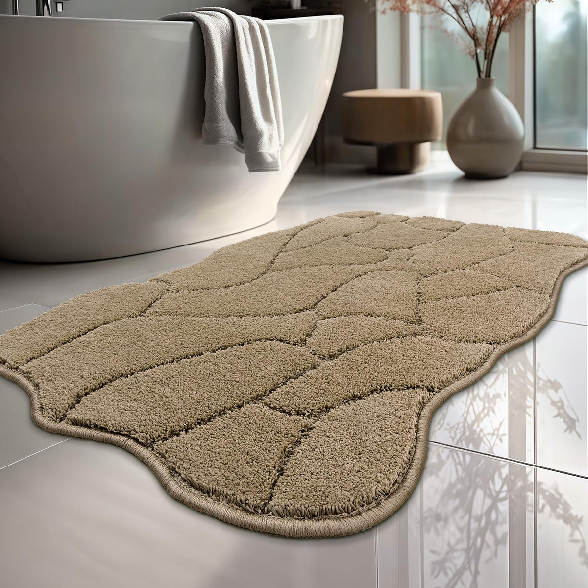 BSICPRO Bathroom Rugs, 32x20 Scalloped Bath Mats, Forest Green