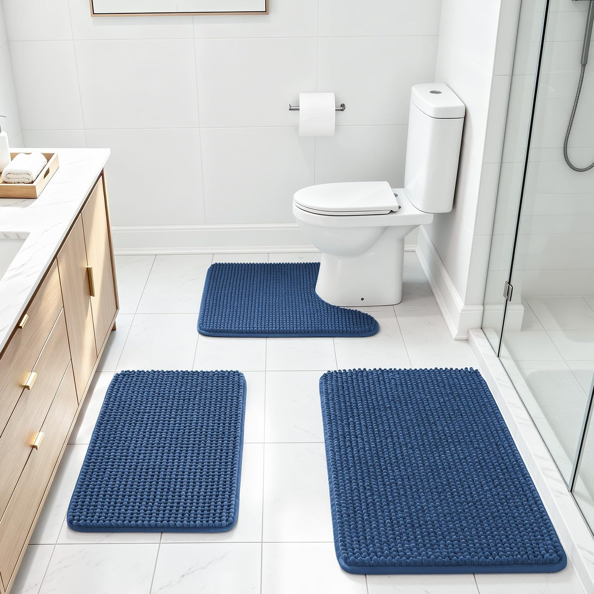 Ophanie Grey Bathroom Rugs 30x20, Soft Chenille Bath Mat, Non Slip Absorbent Quick Dry Light Gray Mats, Machine Washable Thick Small Area Rug Sets,Grip Bathmat for Shower,Toilet,Sink and Indoor Floor