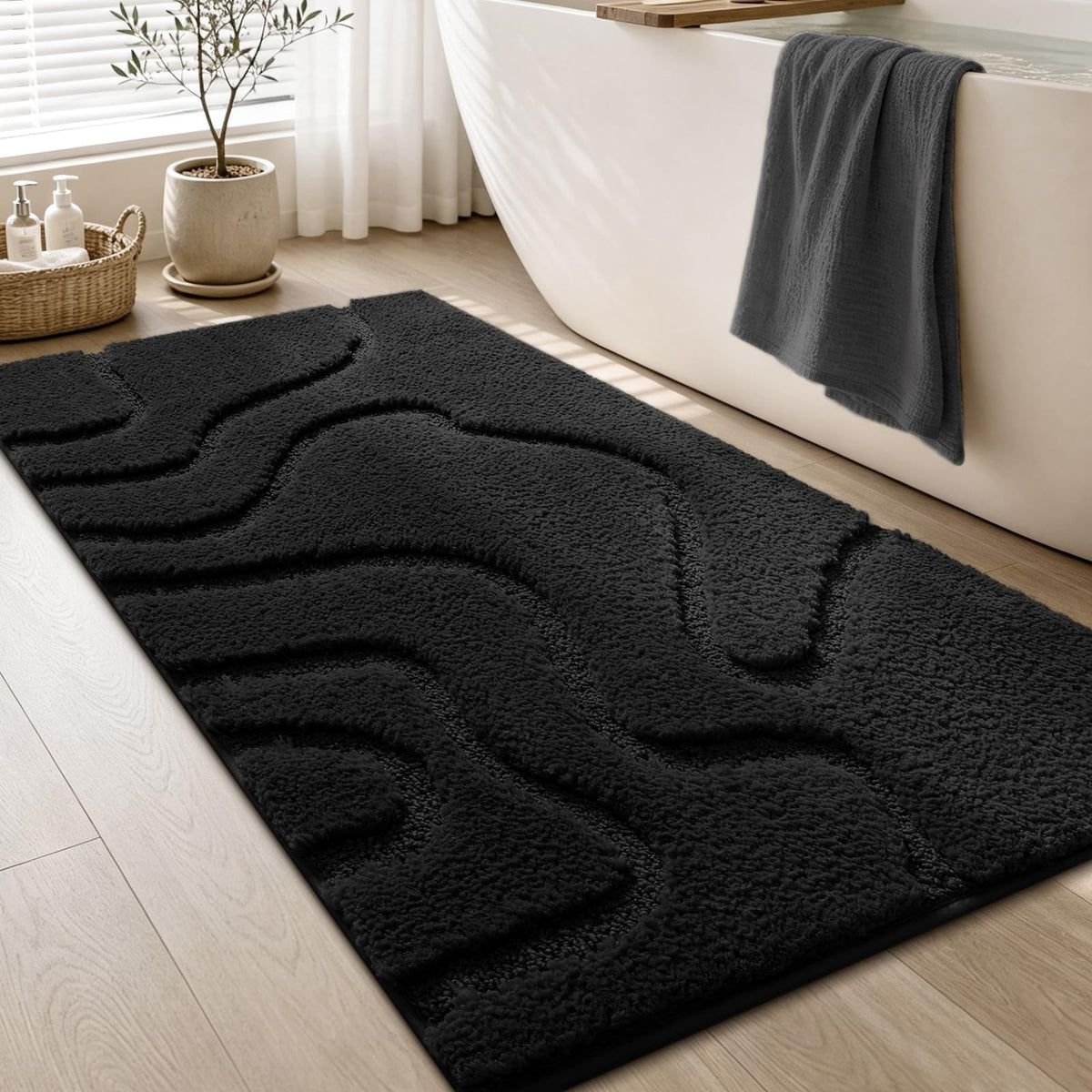 YIHOUSE Soft Bathroom Rugs 24" x 36", Non-Slip Absorbent Bath Mat, Beige