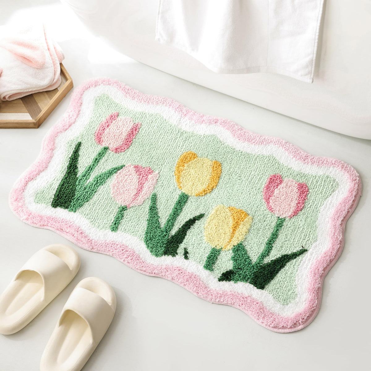 TRUEDAYS Floral Bath Mat, Cute Bath Mat for Bathroom, 32'' x 20'', Purple