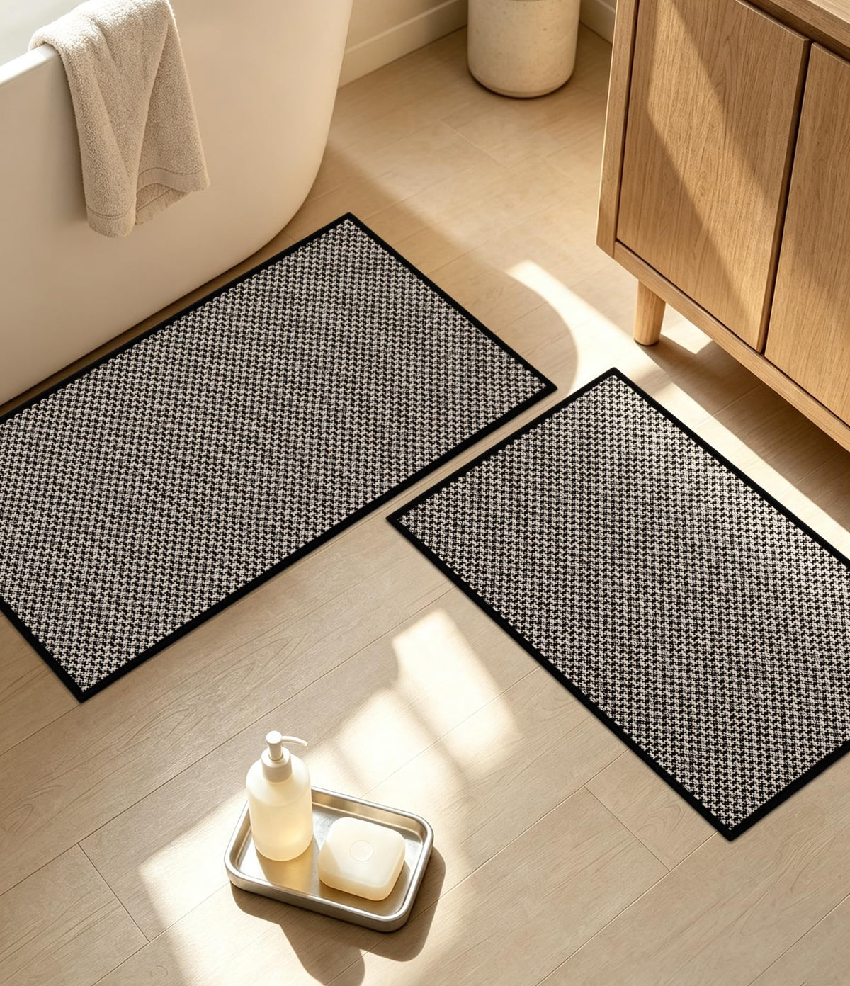 YIHOUSE Purple Bathroom Rugs Sets 2 Pieces,Thin Bath Mat Quick Dry