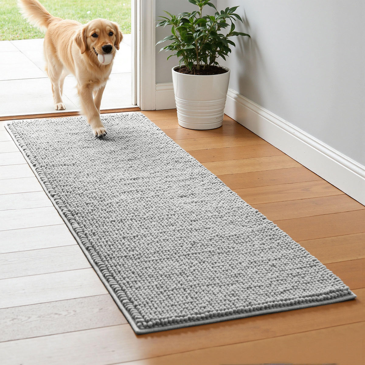 SUBRTEX Bathroom Rugs, 20" x 32" Chenille Bath Rug Soft Short Plush Bath Mat Soft Shower Mat Water Absorbent Shower Mat Quick Dry Machine Washable, Gray